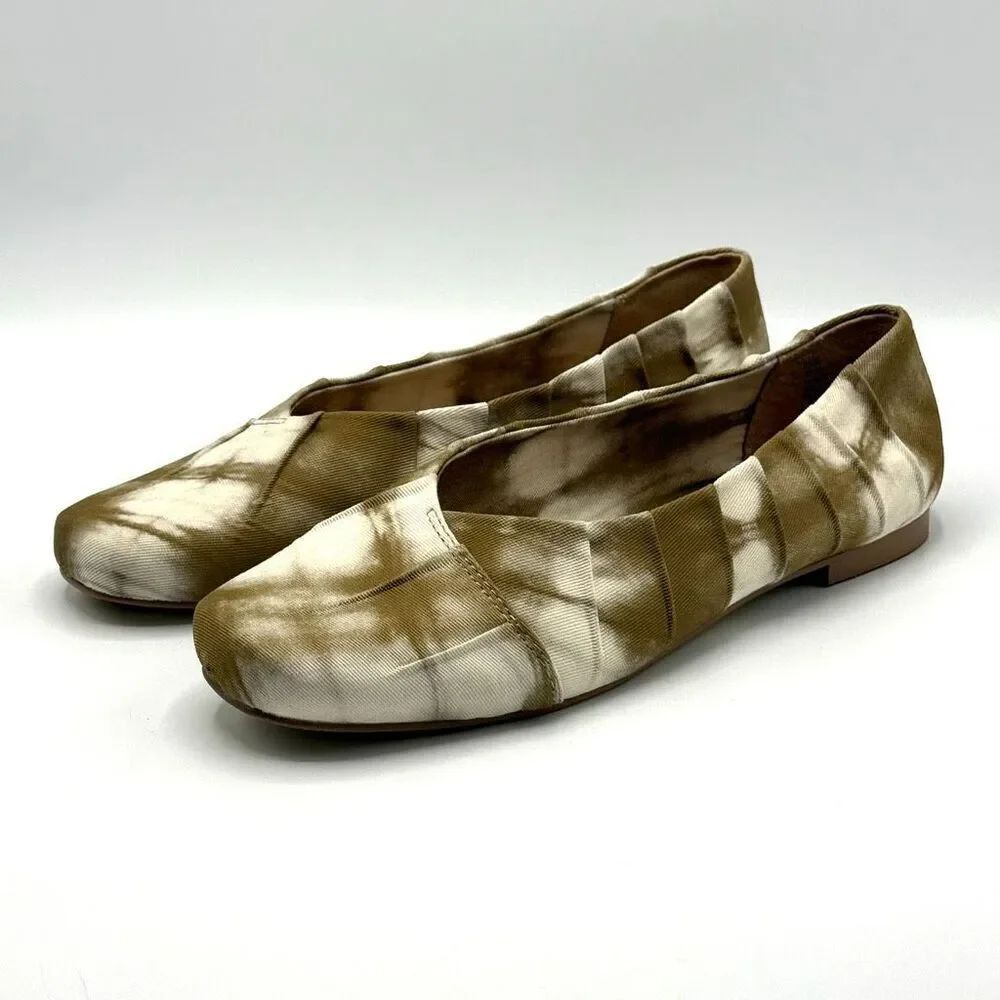Korks Palmer Ballet Flat in Olive Green/Khaki/White Tie Dye Autumn Colorway - US